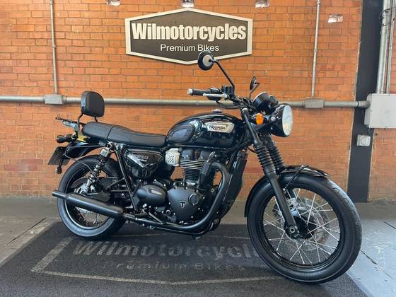 TRIUMPH BONNEVILLE T100 BLACK 900 TRIUMPH BONNEVILLE T100 BLACK 900